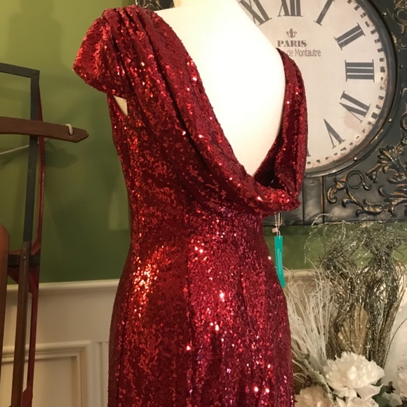Red Sequins formal evening gown Prom dress - Picture 4 of 8